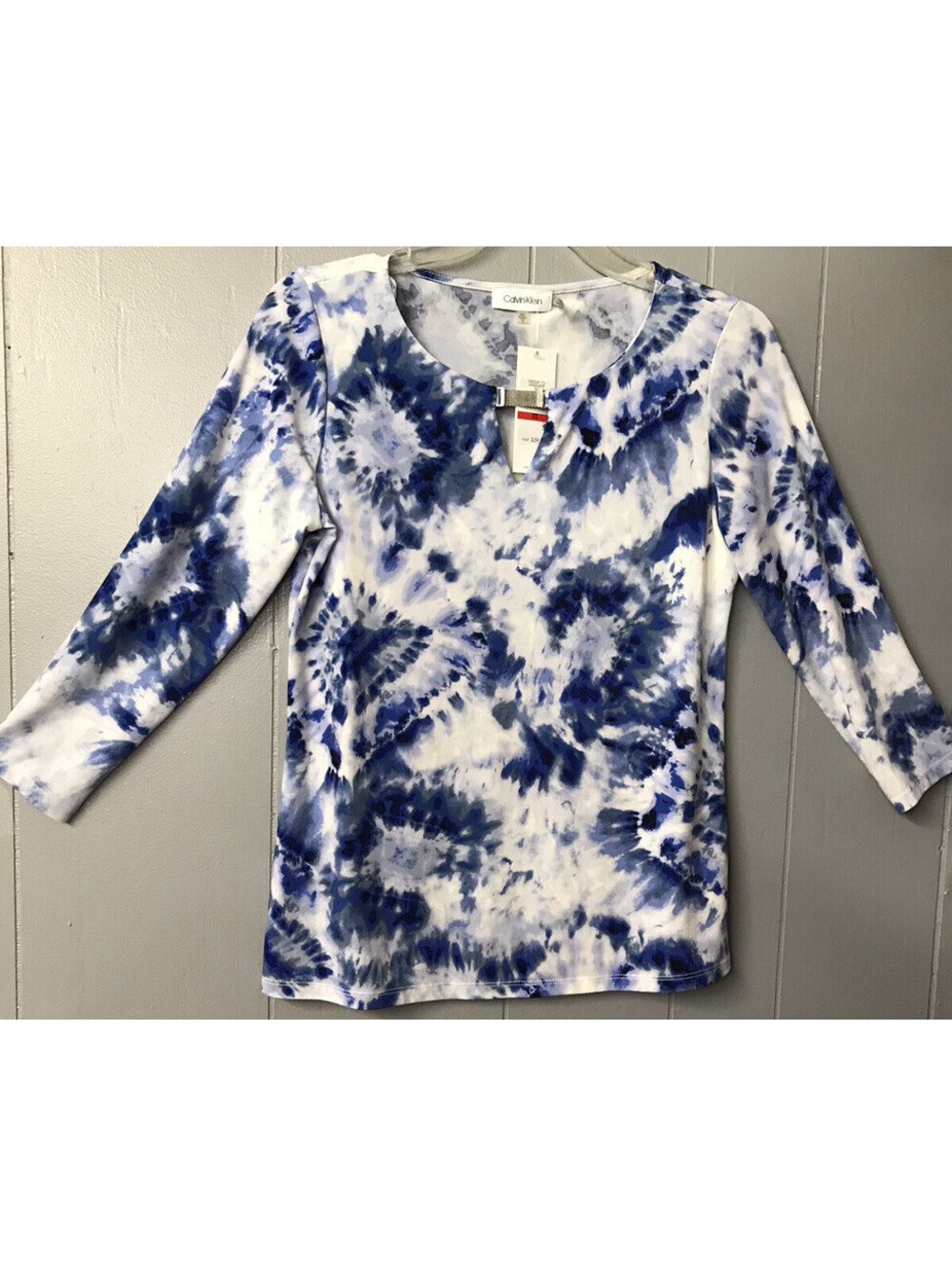 Calvin Klein Top. Tye Dye Blue&White. Silver Mesh Strap On Neck. Size XS.  NWT.